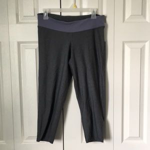 Capris yoga pants